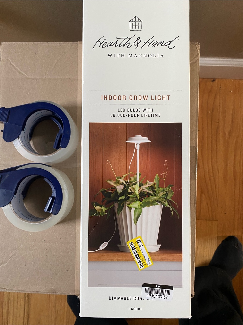 NIB Hearth & Hand Indoor Grow Light - White